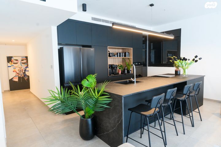 גג/ פנטהאוז, אור ים, אור עקיבא