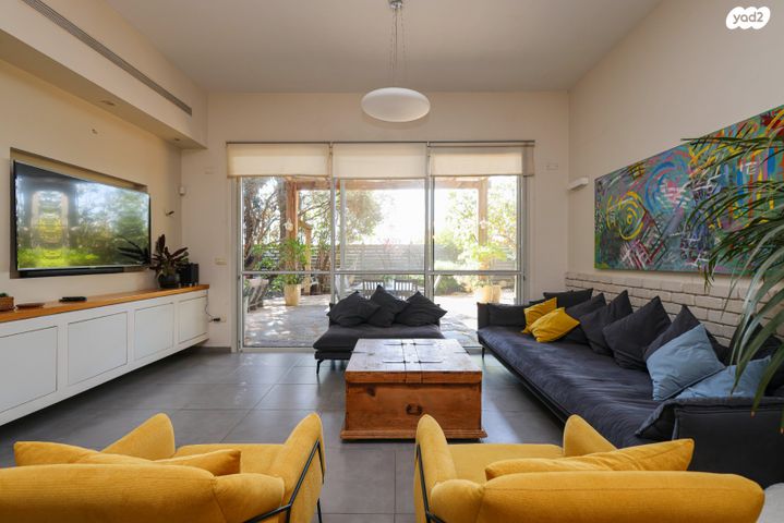 בית פרטי/ קוטג', קדימה צורן