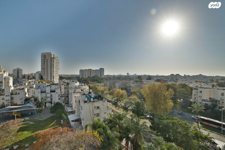 דירה, דרך משה דיין 34, כפיר, נווה כפיר, תל אביב יפו