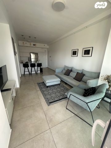 דירה, דרך מנחם בגין 144, מונטיפיורי, הרכבת, תל אביב יפו