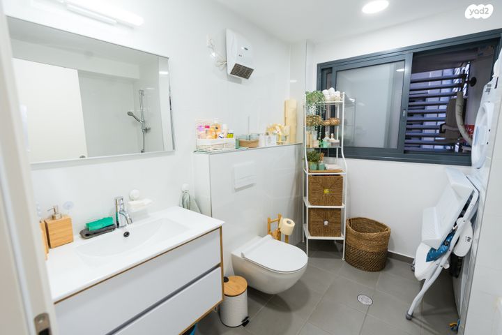 דירה, נווה אור, אור עקיבא