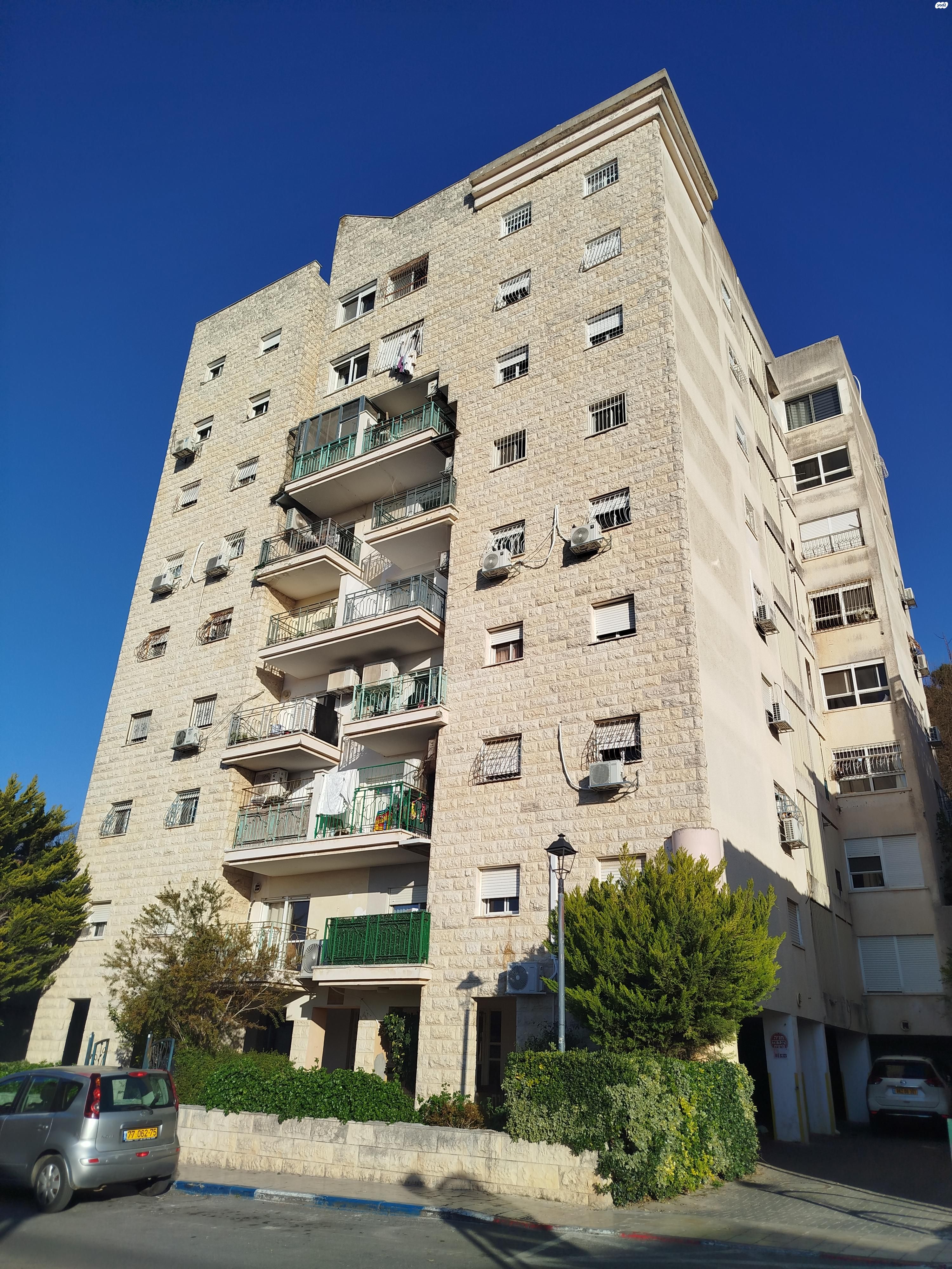 ירושלים 25