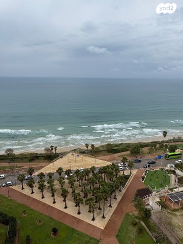 דירה, שדרות ניצה, צפון מערב מרכז העיר, נתניה