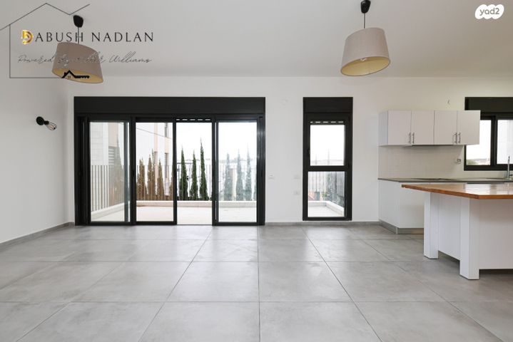 דירה, כפר יונה