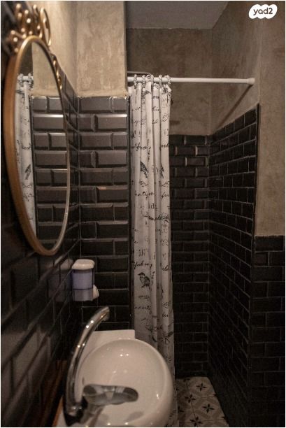 בית מלון, ארלוזורוב, שכונת חשמונאים, מרכז העיר א, רמת גן