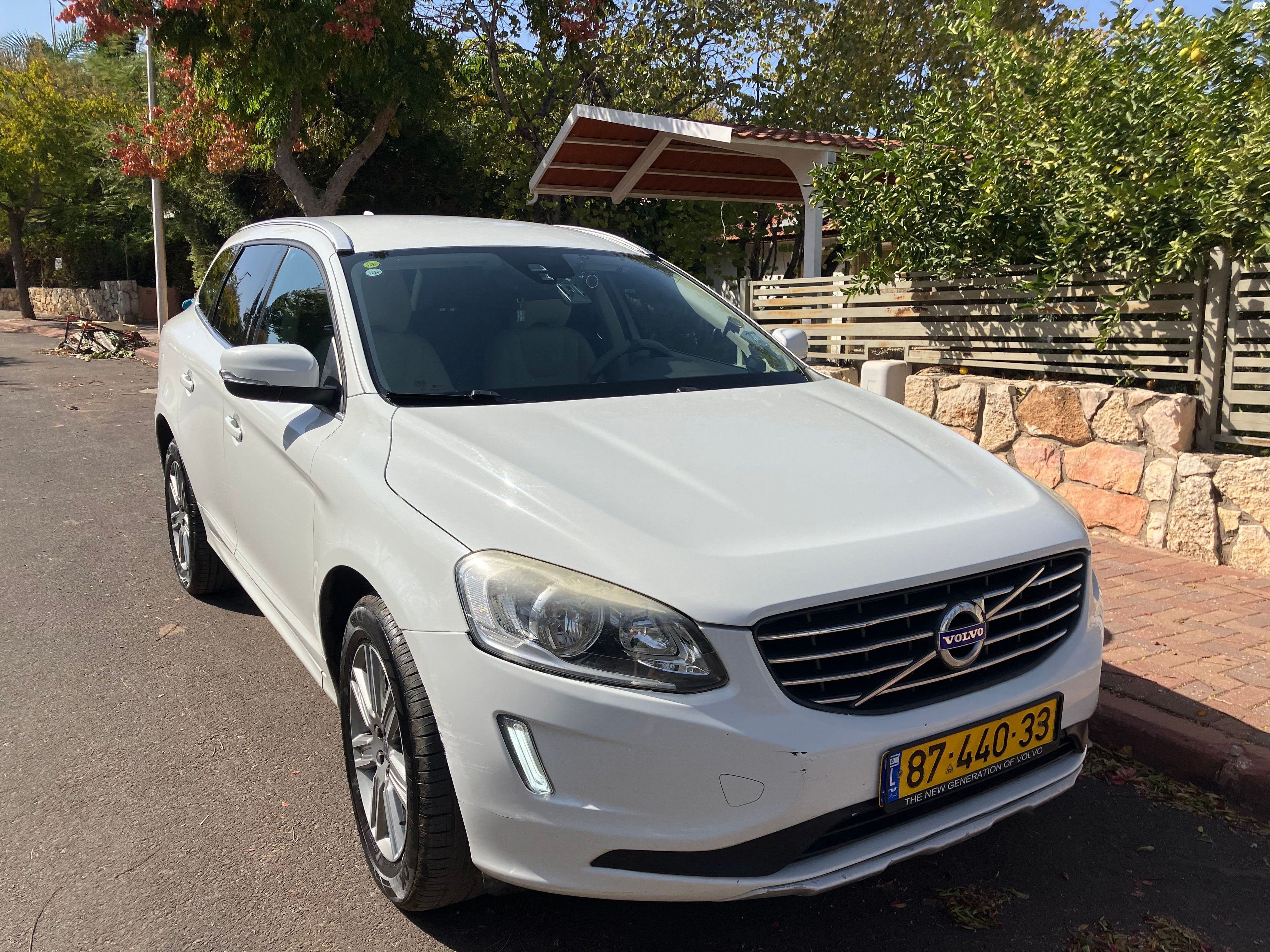 מודעת רכב וולוו XC60