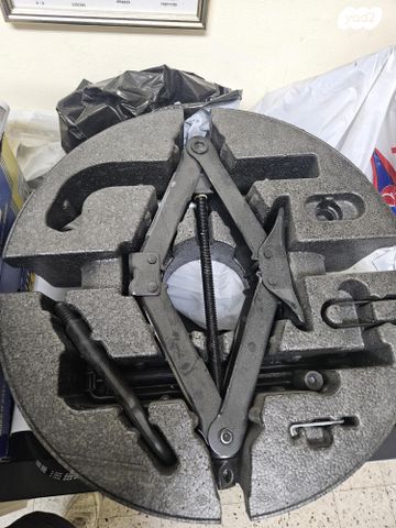 feedItemObj.data.row_1