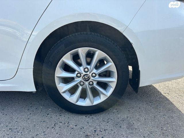 טויוטה קורולה