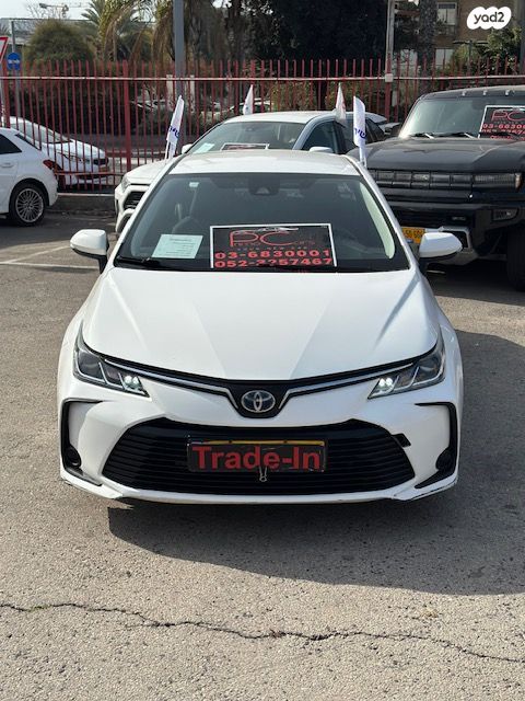 טויוטה קורולה