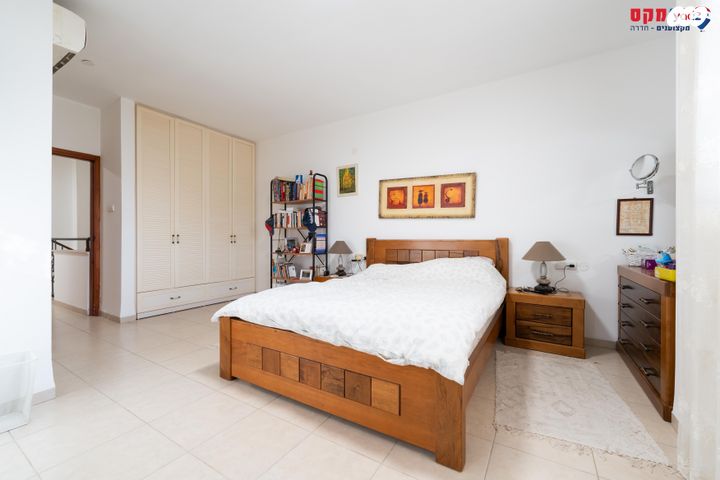 בית פרטי/ קוטג', המושבה 5, שכונת האוצר, חדרה