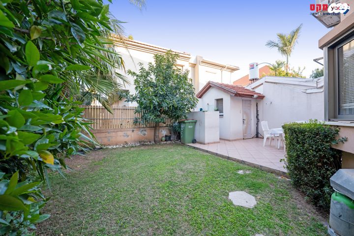 בית פרטי/ קוטג', המושבה 5, שכונת האוצר, חדרה