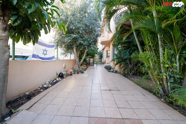 בית פרטי/ קוטג', המושבה 5, שכונת האוצר, חדרה