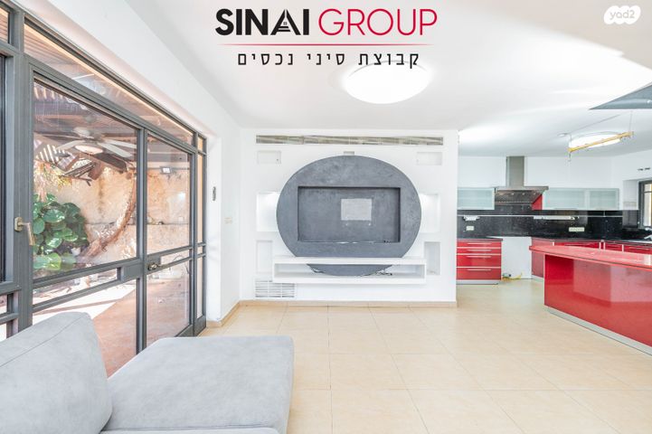 דו משפחתי, עמק חפר, נתניה