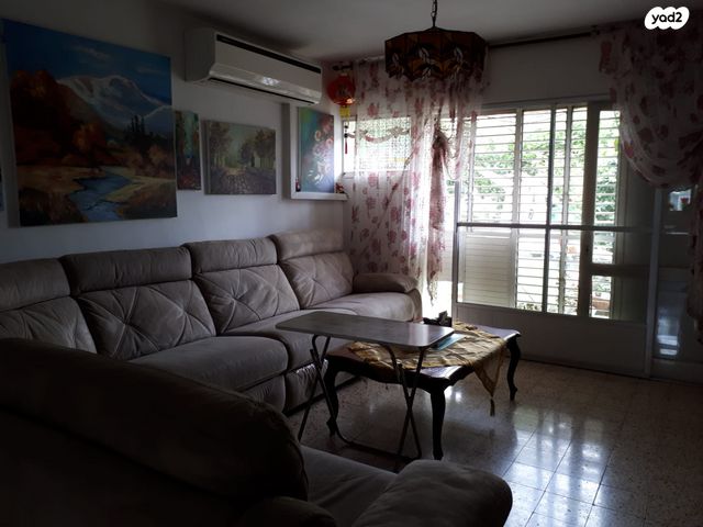 בית פרטי/ קוטג', המשושים 42, קצרין