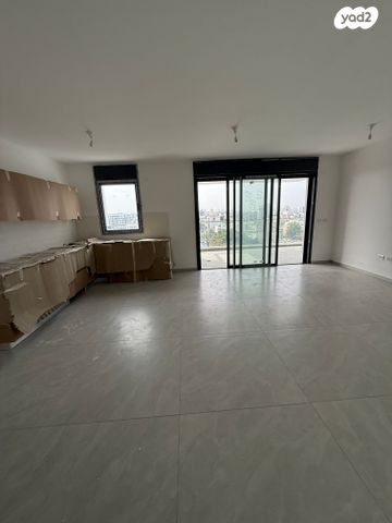 דירה, מרכז, הרצליה