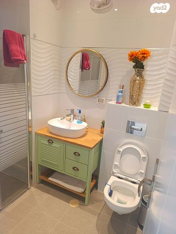 דירה, הנמל, נאות רבין, יבנה