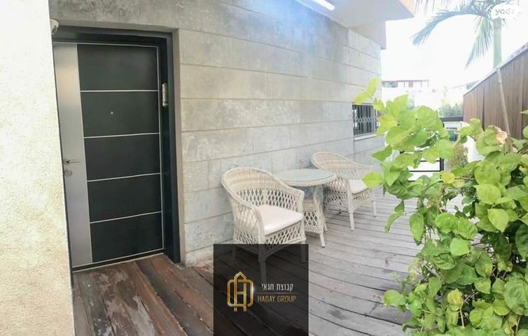 בית פרטי/ קוטג', החצב 8, נאות גנים, באר יעקב