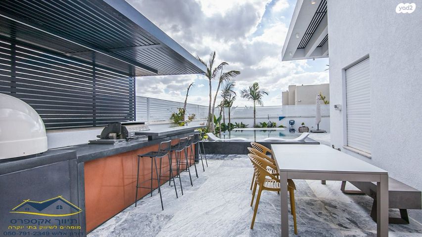 בית פרטי/ קוטג', עומר