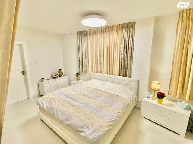 גג/ פנטהאוז, שאול אביגור, אזורי חן, גימל החדשה, תל אביב יפו