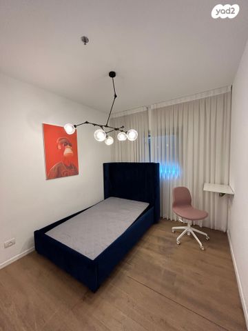 גג/ פנטהאוז, גני שרונה, קרית הממשלה, תל אביב יפו