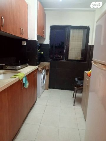 תורה ועבודה 