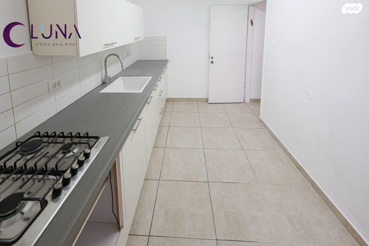 דירה, שדרות גולדה מאיר 13, קרית נורדאו, נתניה