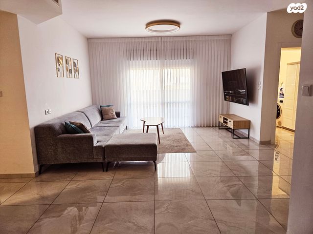 דירת גן, מוריה, מודיעין מכבים רעות