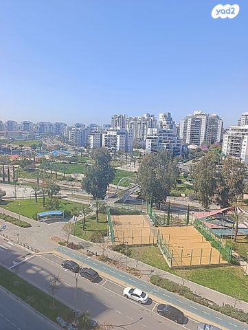 דירה, הנמל, נאות רבין, יבנה