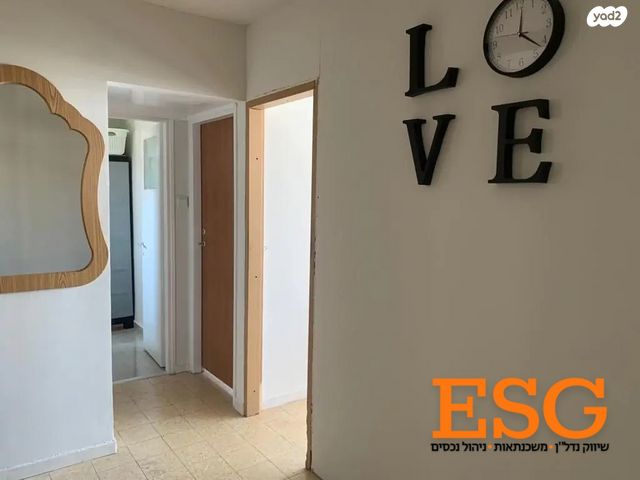 דירה, הרב קוק 23, רובע ב', אשדוד