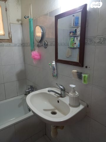 דירה, יצחק בן צבי 22, פאר, חדרה