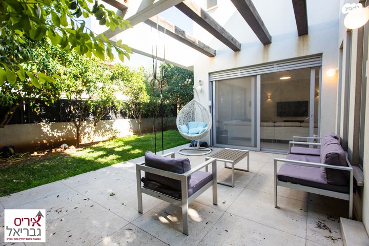 בית פרטי/ קוטג', רסקו ג', הוד השרון