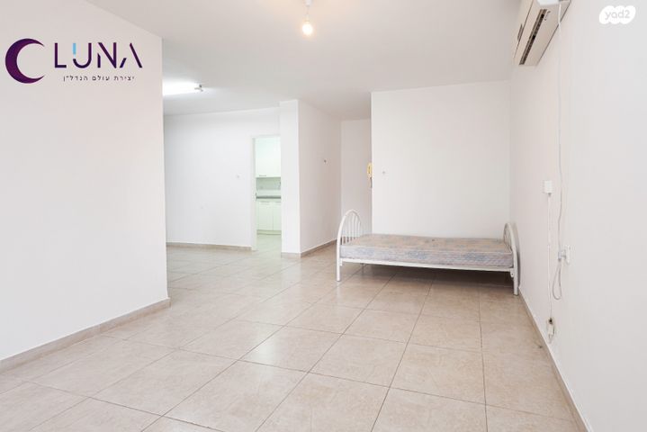 דירה, שדרות גולדה מאיר 13, קרית נורדאו, נתניה