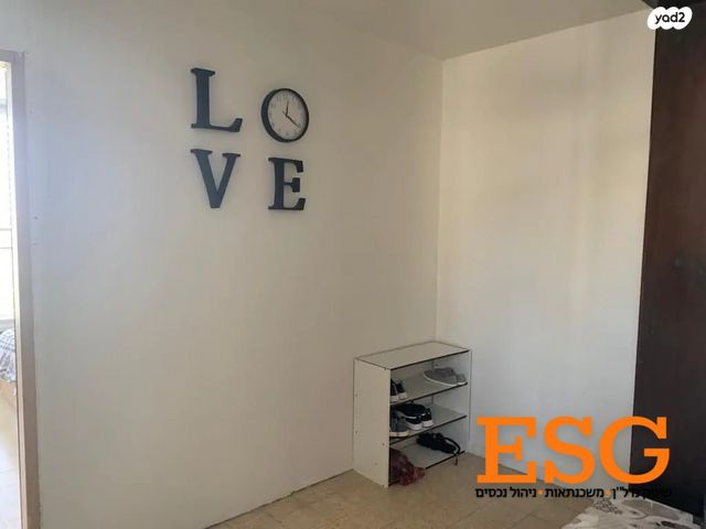 דירה, הרב קוק 23, רובע ב', אשדוד