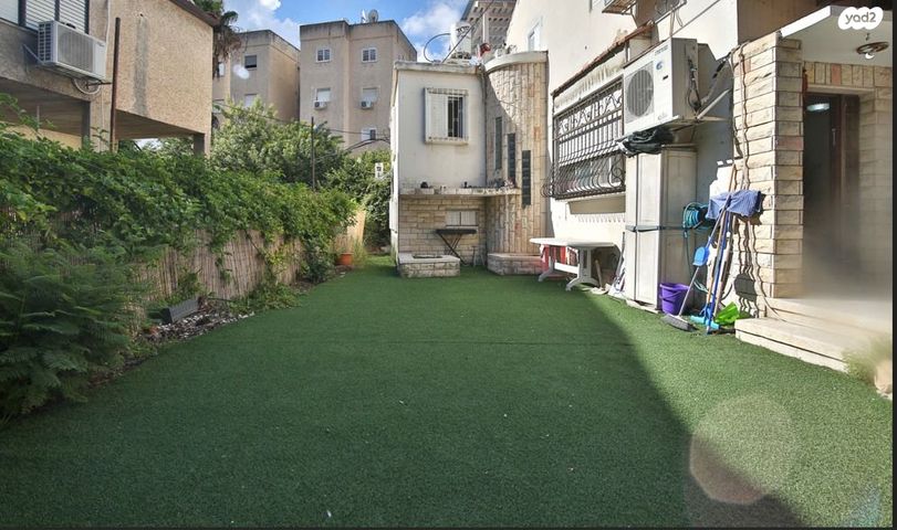 מרכז העיר, סביניה, הוותיקה