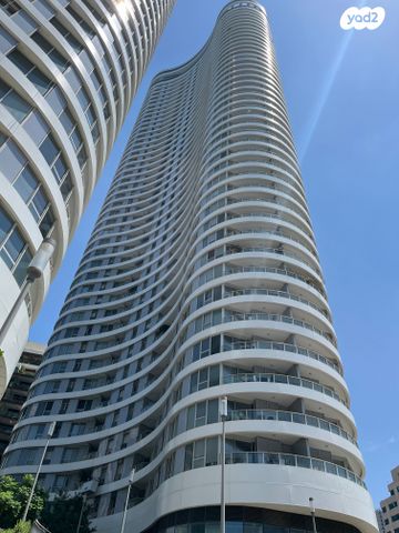 גרציאני יצחק 