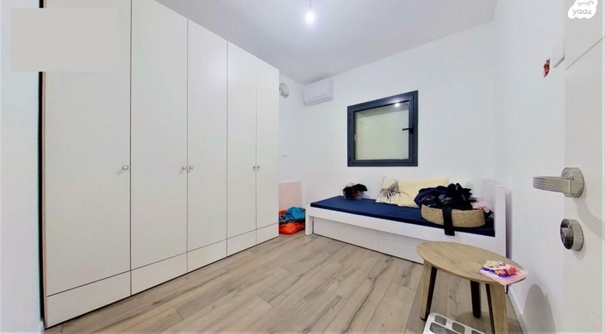 גג/ פנטהאוז, משה סנה, קרית שאול, תל אביב יפו