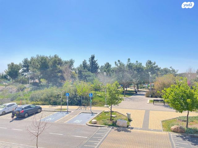 דירה, גפן 53, החורש, חריש