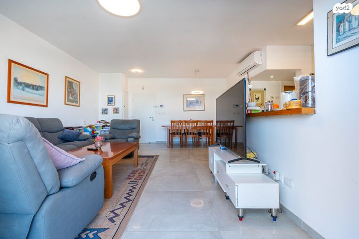 דירה, סביון 9, הפרחים, חריש