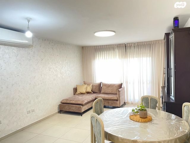 דירה, גפן 53, החורש, חריש