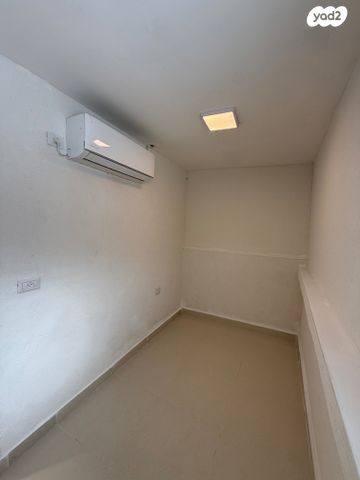 בית פרטי/ קוטג', מקור חיים 7, שפירא, תל אביב יפו