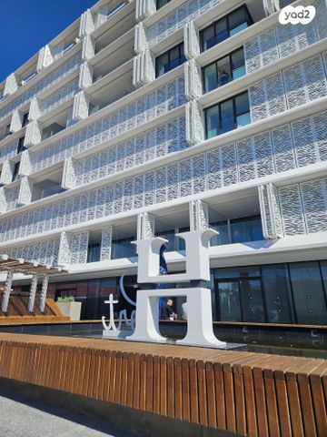 דירה, כ"ג יורדי הסירה, תל אביב יפו