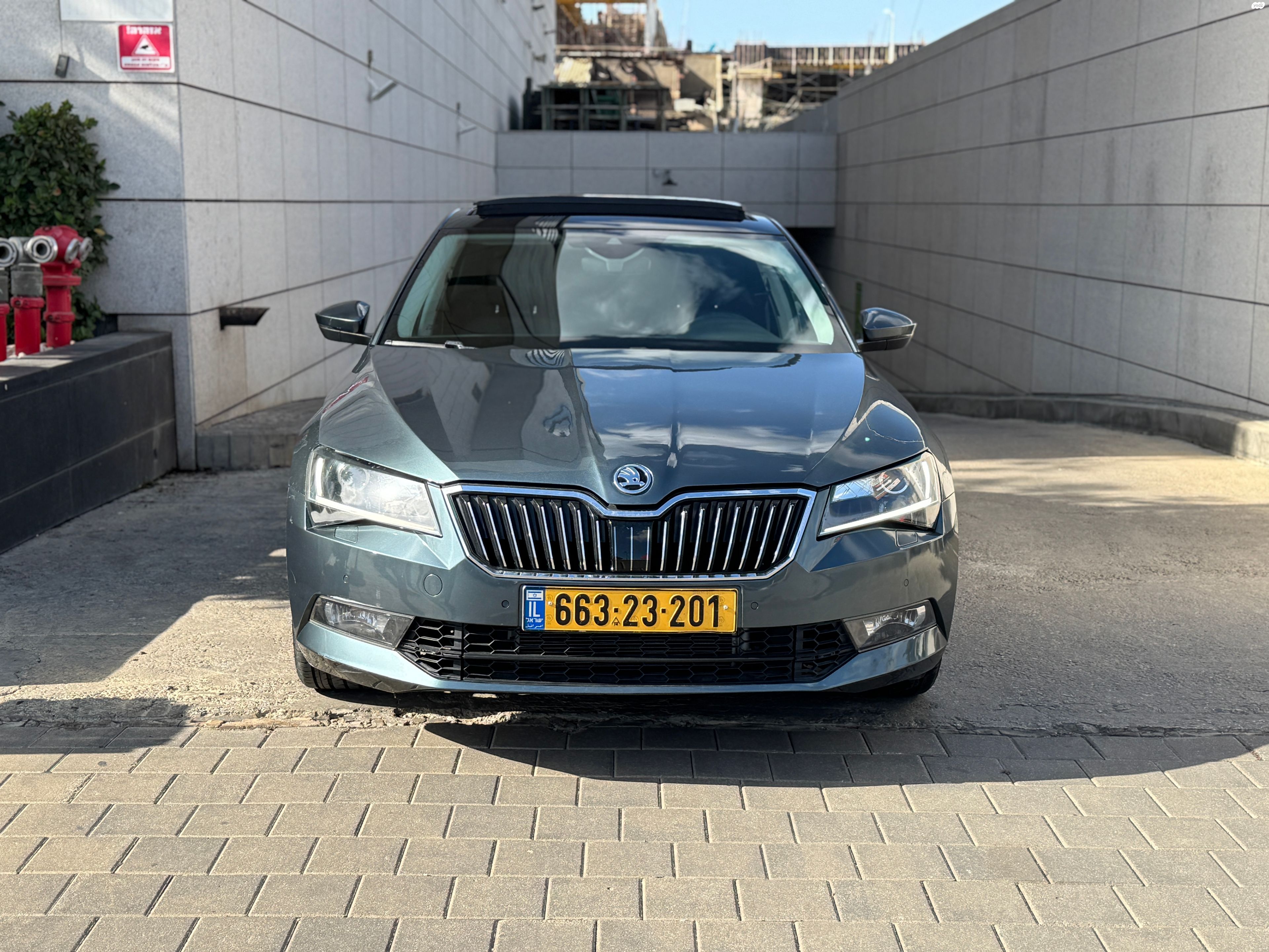 מודעת רכב סקודה סופרב