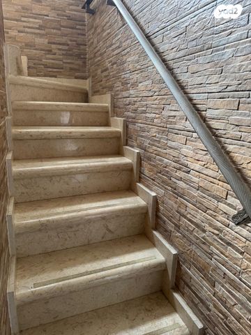 בית פרטי/ קוטג', עין עופרים 12, המעיינות, מצפה רמון