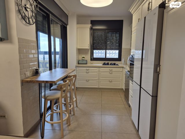 דירה, אפרסמון 11, רובע ט"ז, אשדוד