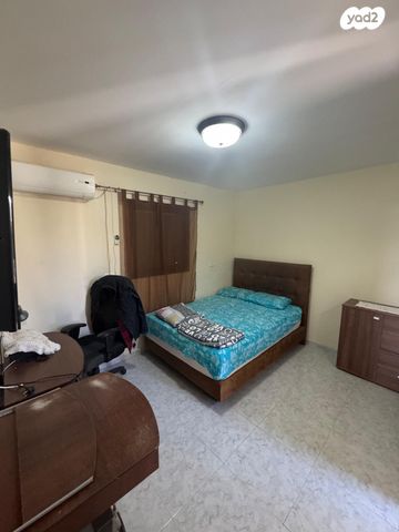 בית פרטי/ קוטג', עין עופרים 12, המעיינות, מצפה רמון