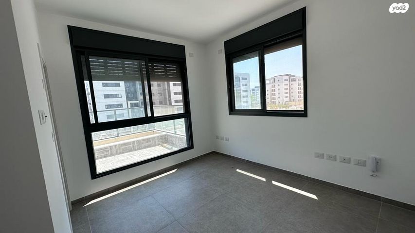 דירה, לבונה, אור ים, אור עקיבא