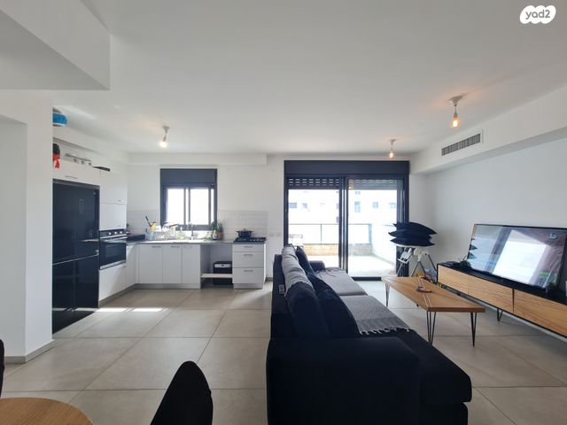 דירה, שדרות דוד המלך 28, אורות, אור עקיבא