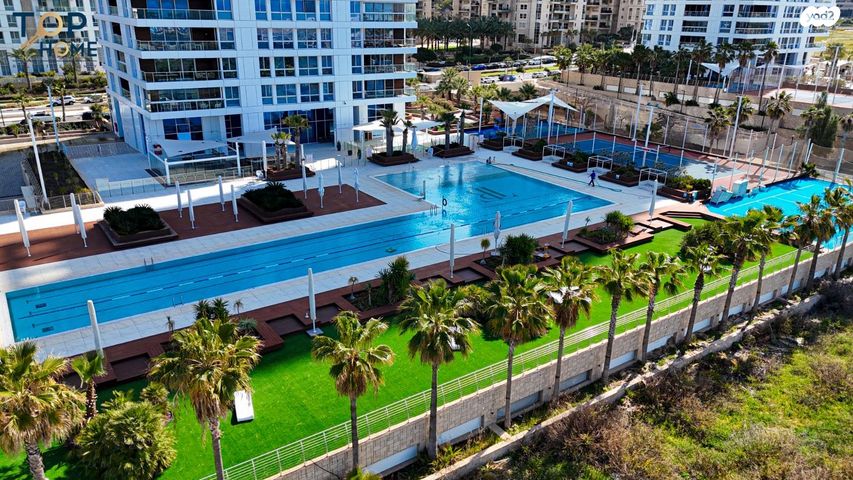 דירה, אהוד מנור, נתניה