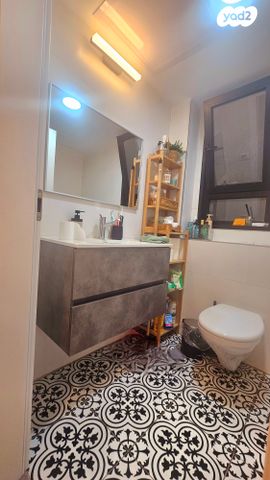 דירה, עלומים, אזור הבילויים, רמת גן