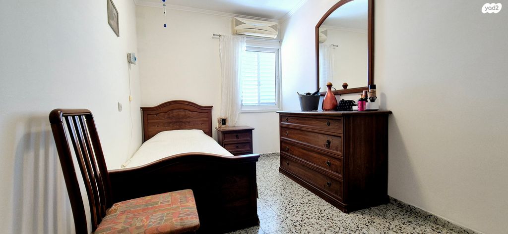 דירה, הנרקיס, נאות אשכול, יבנה